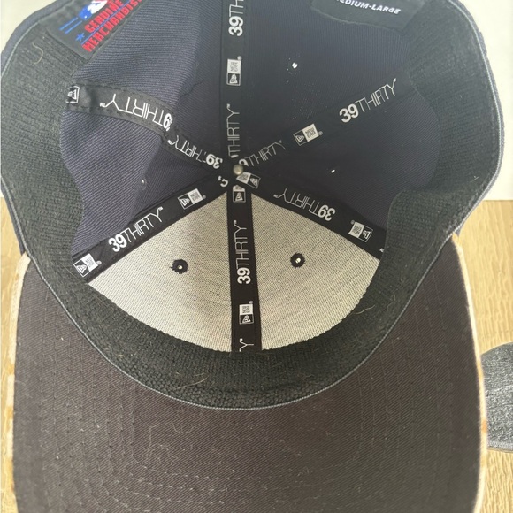 New Era Boston Red Sox 39 Thirty cap fly your own flags. - Picture 4 of 7